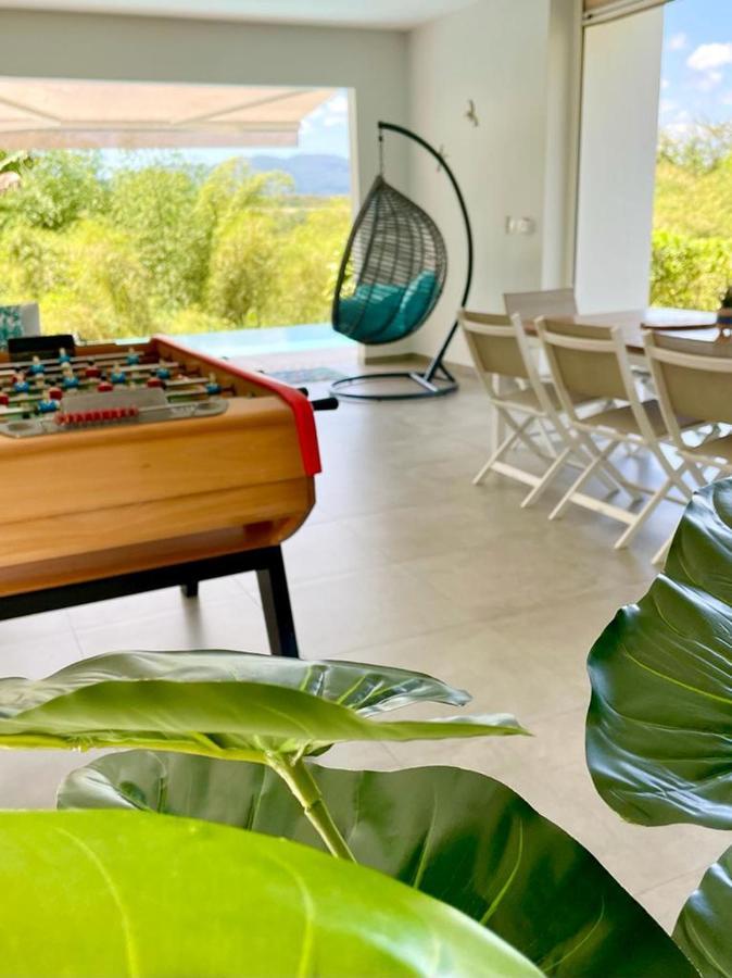 Villa Kumquat Avec Piscine Et Vue Sur Les Montagnes Petit-Bourg Bagian luar foto